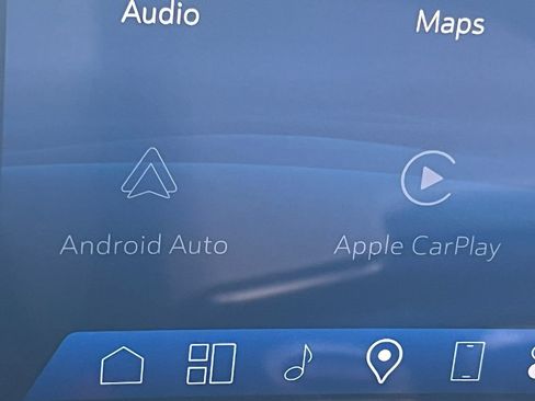 Certified 2024 Cadillac Lyriq Luxury AWD/4WD image 23