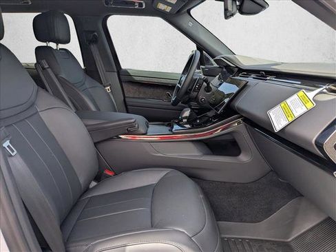 New 2026 Land Rover Range Rover Sport Dynamic SE AWD/4WD image 17