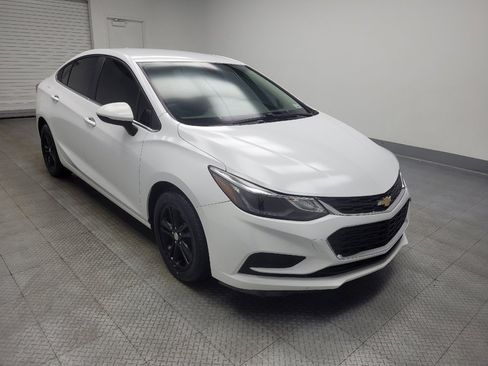 Used 2016 Chevrolet Cruze LT w/ Convenience Package image 13