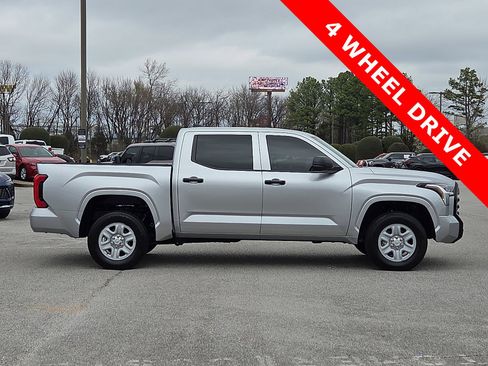 Used 2025 Toyota Tundra SR w/ SR Tow Package image 6