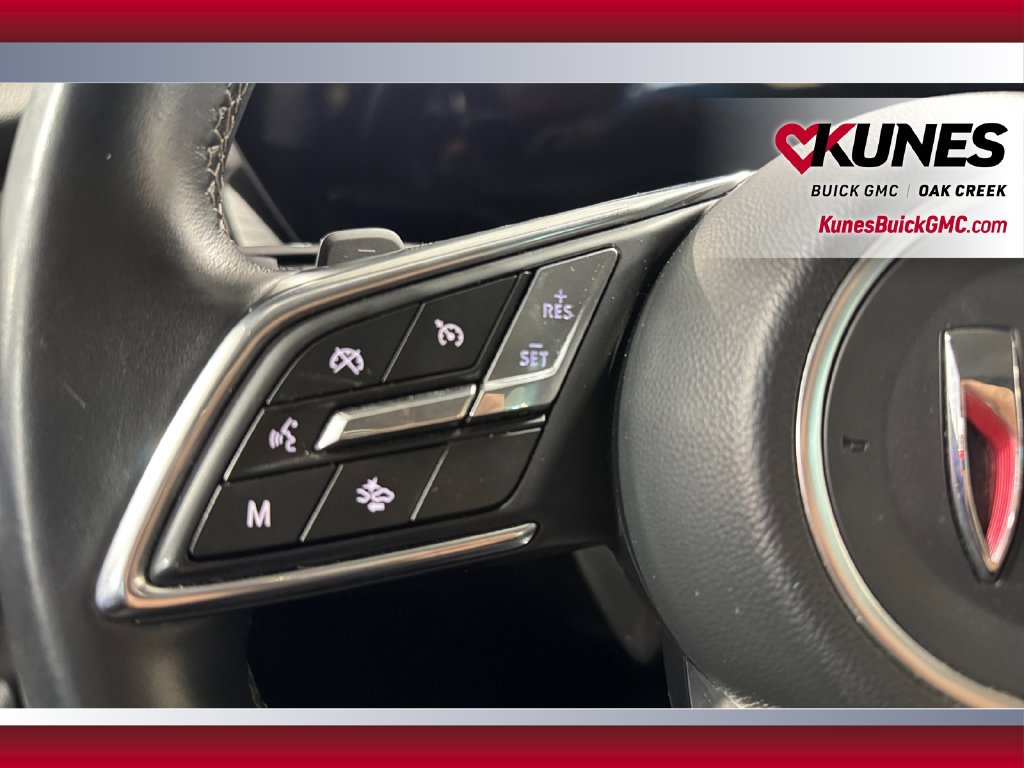 Used 2024 Buick Envision Preferred AWD/4WD image 17