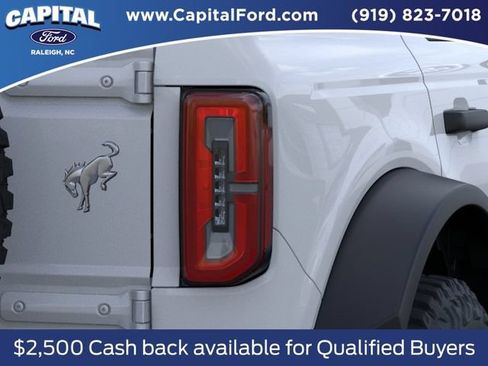 New 2026 Ford Bronco Outer Banks w/ Sasquatch Package AWD/4WD image 24