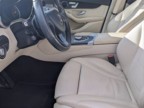 Used 2018 Mercedes-Benz GLC 300 image 14