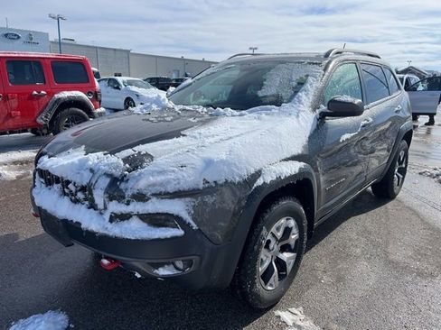 Used 2014 Jeep Cherokee Trailhawk w/ Comfort/Convenience Group image 6