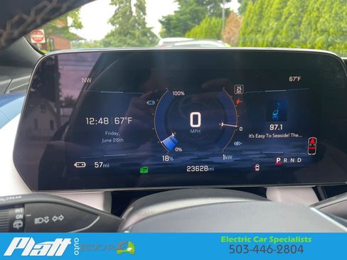 Used 2024 Chevrolet Equinox EV LT FWD image 31