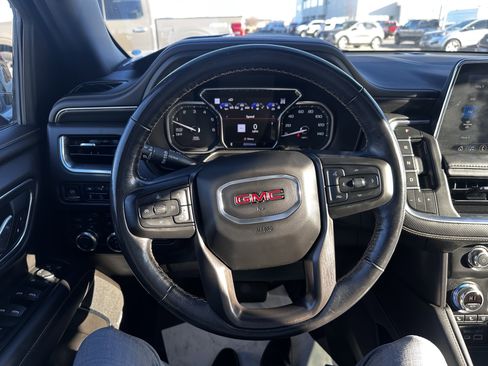 Used 2021 GMC Yukon AT4 w/ AT4 Premium Plus Package image 9