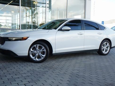 Used 2023 Honda Accord LX image 4