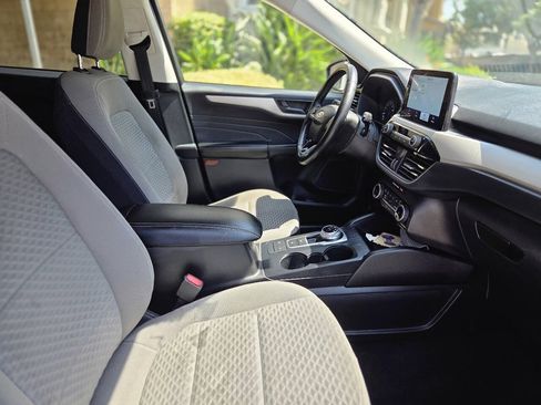 Used 2022 Ford Escape SE w/ Convenience Package FWD image 26