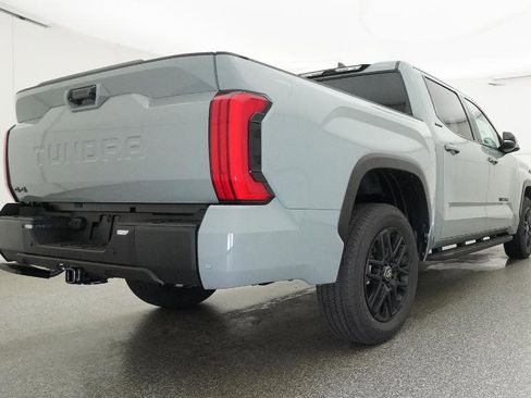 New 2026 Toyota Tundra Limited AWD/4WD image 32