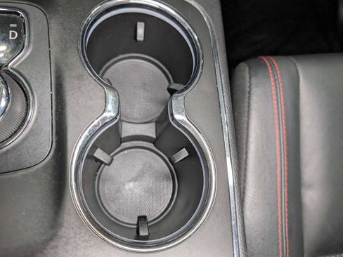 Used 2015 Dodge Durango R/T w/ Trailer Tow Group IV image 32