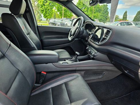 Used 2023 Dodge Durango GT image 13