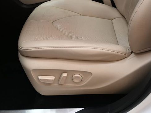 Certified 2021 Toyota Highlander Platinum image 4