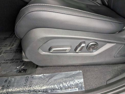 Used 2025 Acura MDX SH-AWD w/ Technology Package image 40