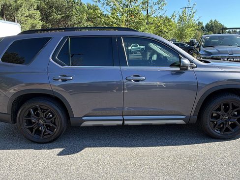Used 2025 Honda Pilot Elite image 7