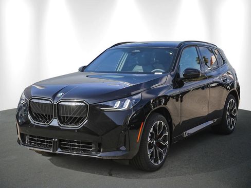 New 2026 BMW X3 xDrive30i w/ M Sport Package AWD/4WD image 3