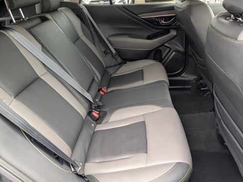 Certified 2025 Subaru Outback Onyx Edition AWD/4WD image 26