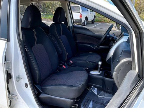 Used 2015 Nissan Versa Note SV image 8