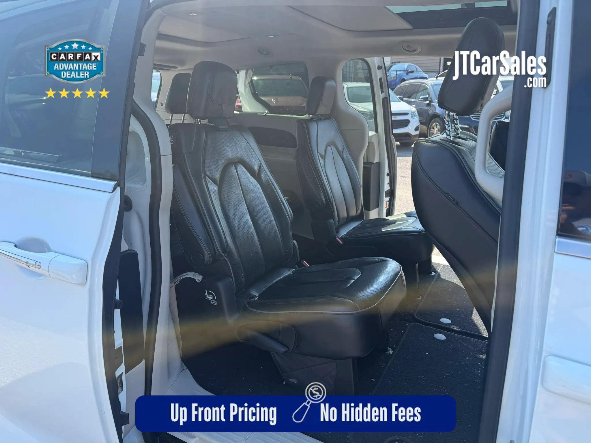 Used 2020 Chrysler Pacifica Limited FWD image 22