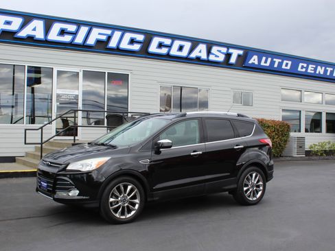 Used 2015 Ford Escape SE w/ SE Chrome Package AWD/4WD image 1