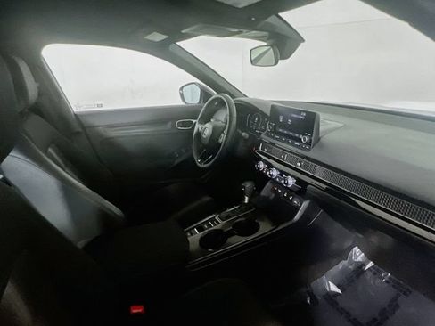 Used 2025 Honda Civic Sport image 10