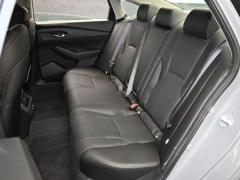 Used 2023 Honda Accord EX-L image 37