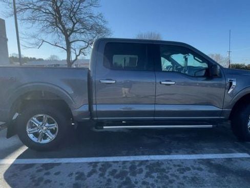 Used 2025 Ford F150 XLT w/ Equipment Group 301A Standard image 9