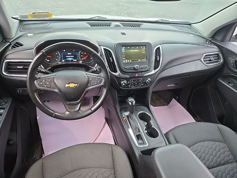 Used 2019 Chevrolet Equinox LT image 14