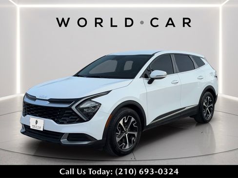 Used 2023 Kia Sportage EX image 7