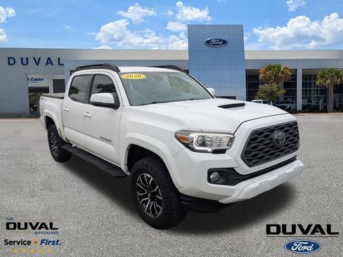 Used 2020 Toyota Tacoma TRD Sport w/ Phone Cable & Charge Package image 1