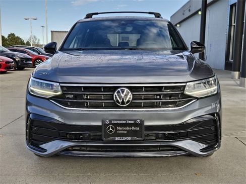 Used 2023 Volkswagen Tiguan SE R-Line image 37