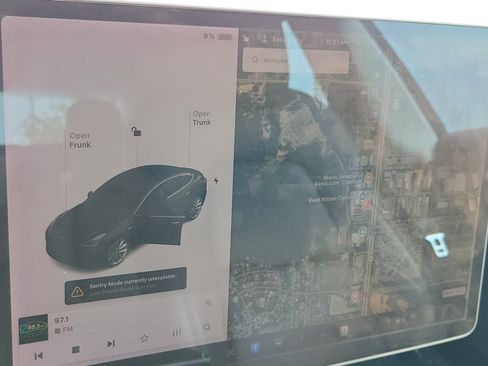 Used 2020 Tesla Model 3 Standard Range Plus RWD image 23