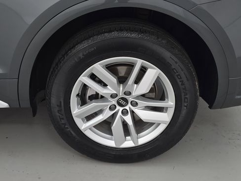 Used 2023 Audi Q5 2.0T Premium w/ Convenience Package image 34