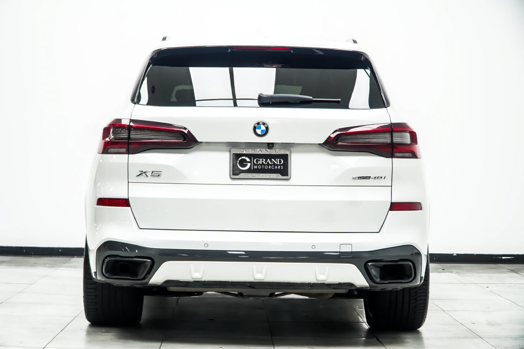 Used 2022 BMW X5 sDrive40i w/ M Sport Package RWD image 13