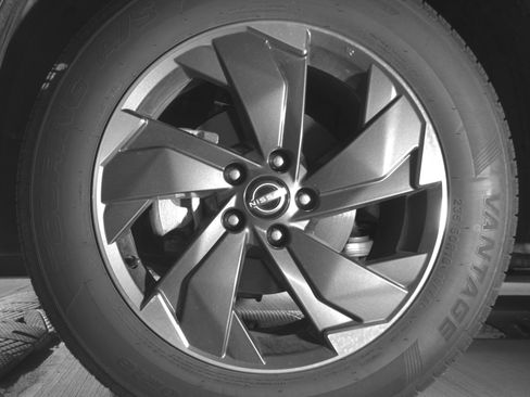 Used 2025 Nissan Rogue SV FWD image 12