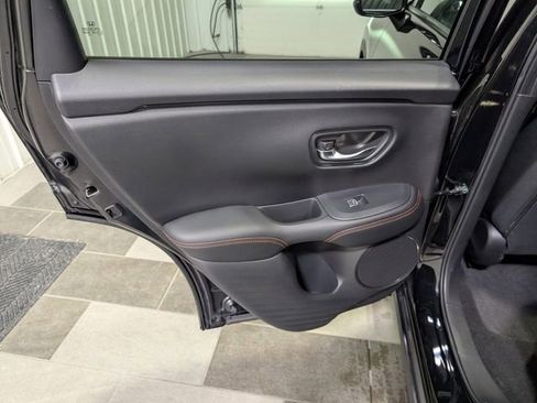 Used 2025 Honda HR-V Sport image 8