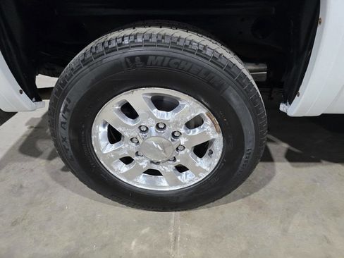 Used 2013 Chevrolet Silverado 2500 LT w/ Z71 Appearance Package AWD/4WD image 24