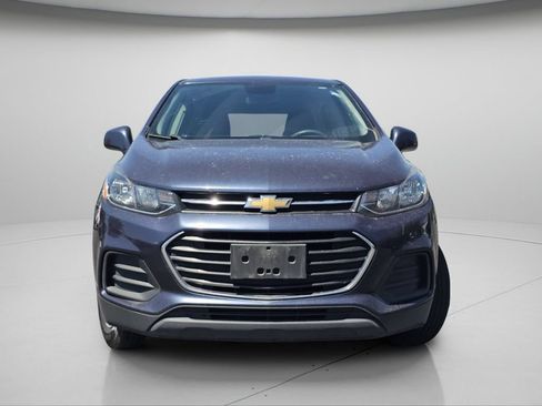 Used 2019 Chevrolet Trax LS AWD/4WD image 3