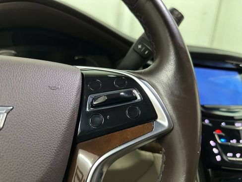 Used 2016 Cadillac Escalade Premium RWD image 39