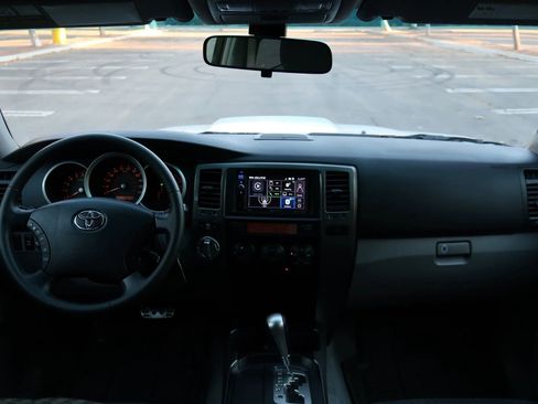 Used 2007 Toyota 4Runner Sport image 29