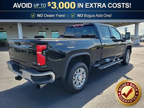 Used 2025 Chevrolet Silverado 2500 LTZ w/ LTZ Plus Package AWD/4WD image 10