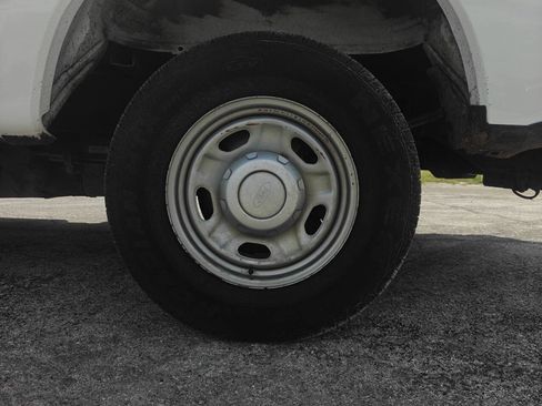 Used 2023 Ford F250 XL w/ F-250 >10K GVWR Package RWD image 19
