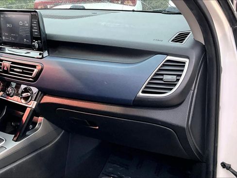 Used 2021 Kia Seltos S image 17