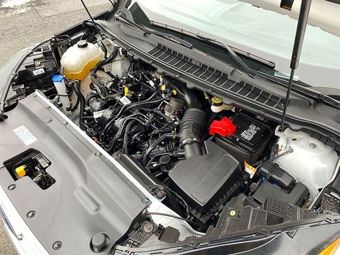 Used 2022 Ford Edge Titanium w/ Cargo Accessory Package image 62