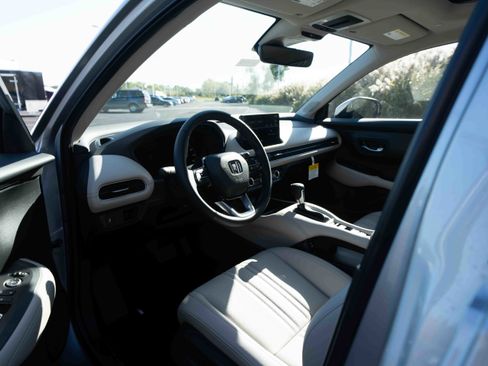 New 2026 Honda HR-V EX-L image 8
