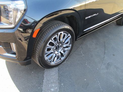Certified 2023 GMC Yukon XL Denali Ultimate image 12
