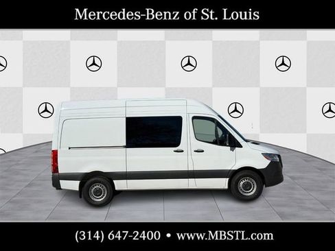 New 2026 Mercedes-Benz Sprinter 2500 image 2
