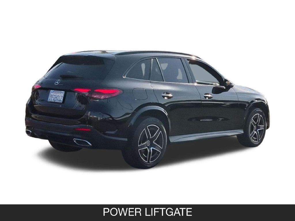 Used 2023 Mercedes-Benz GLC 300 image 9