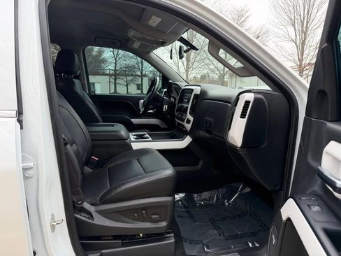 Used 2016 Chevrolet Silverado 1500 LTZ Z71 w/ LTZ Plus Package image 10