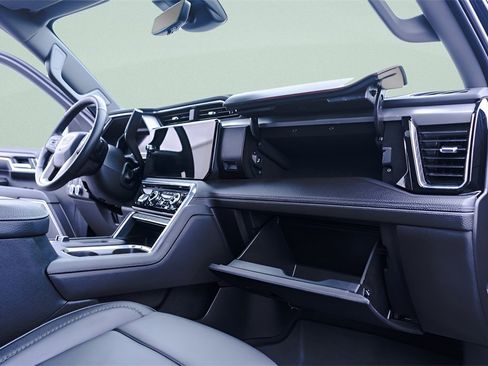 Used 2025 GMC Sierra 2500 Denali w/ Denali Reserve Package image 39