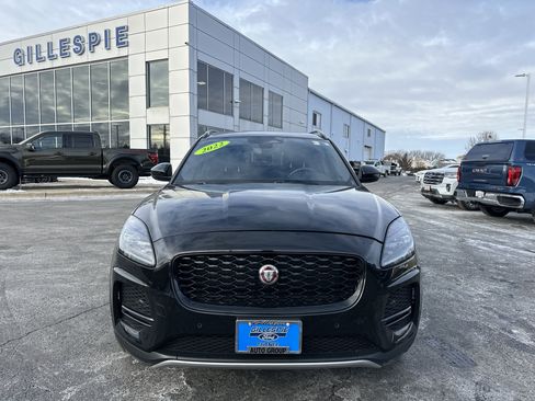 Used 2022 Jaguar E-PACE SE image 9